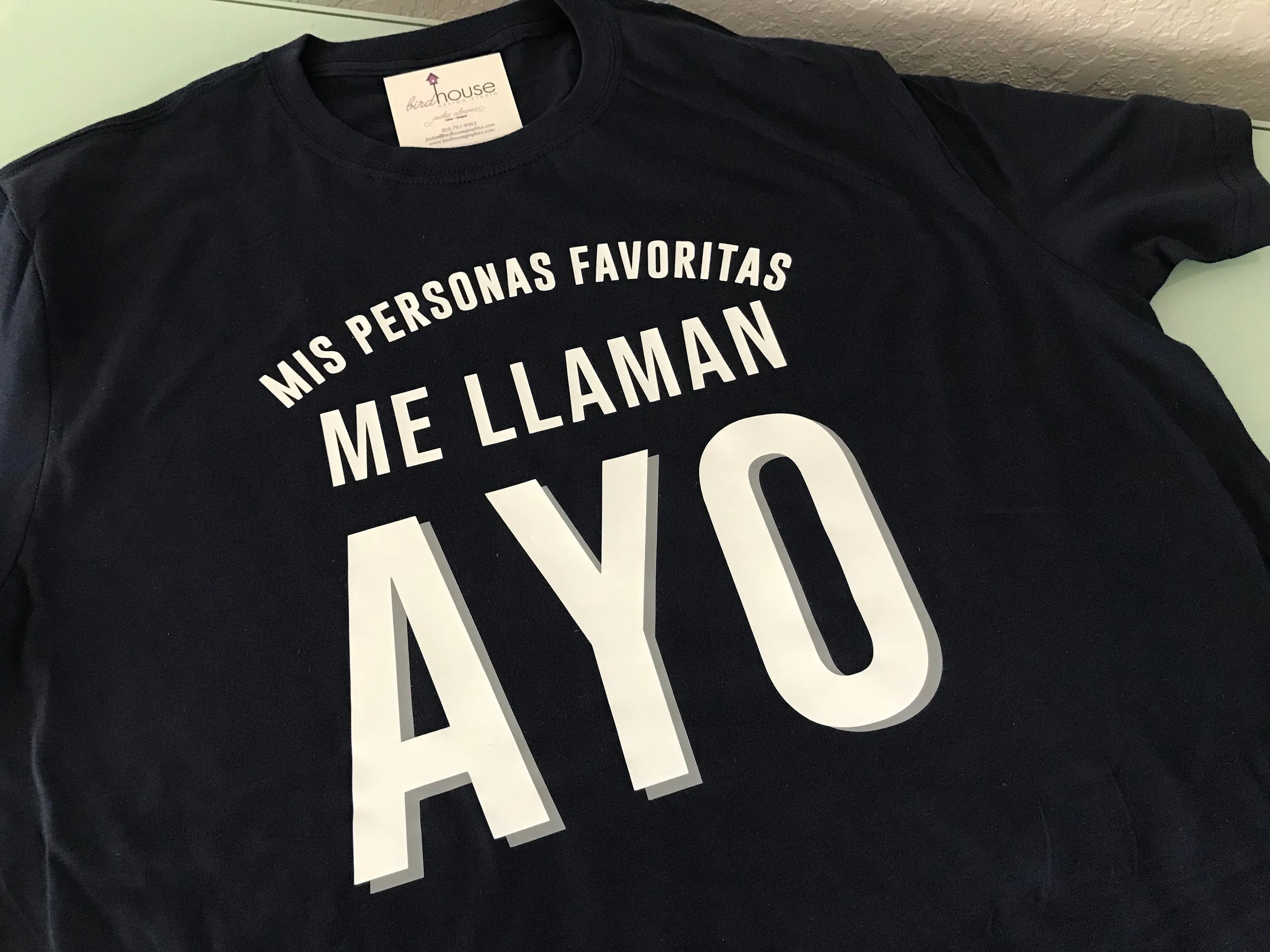 Mis Personas Favoritas Me Llaman Abuelo shirt, Funny Shirt, Personalized, Any Color, Customize, Gift