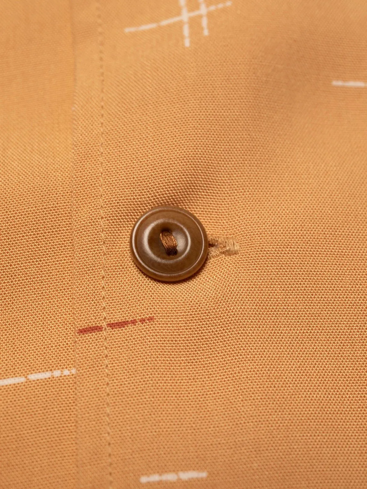 Nudie Jeans Arvid 50s Hawaii Shirt: OCHRE (Mustard)